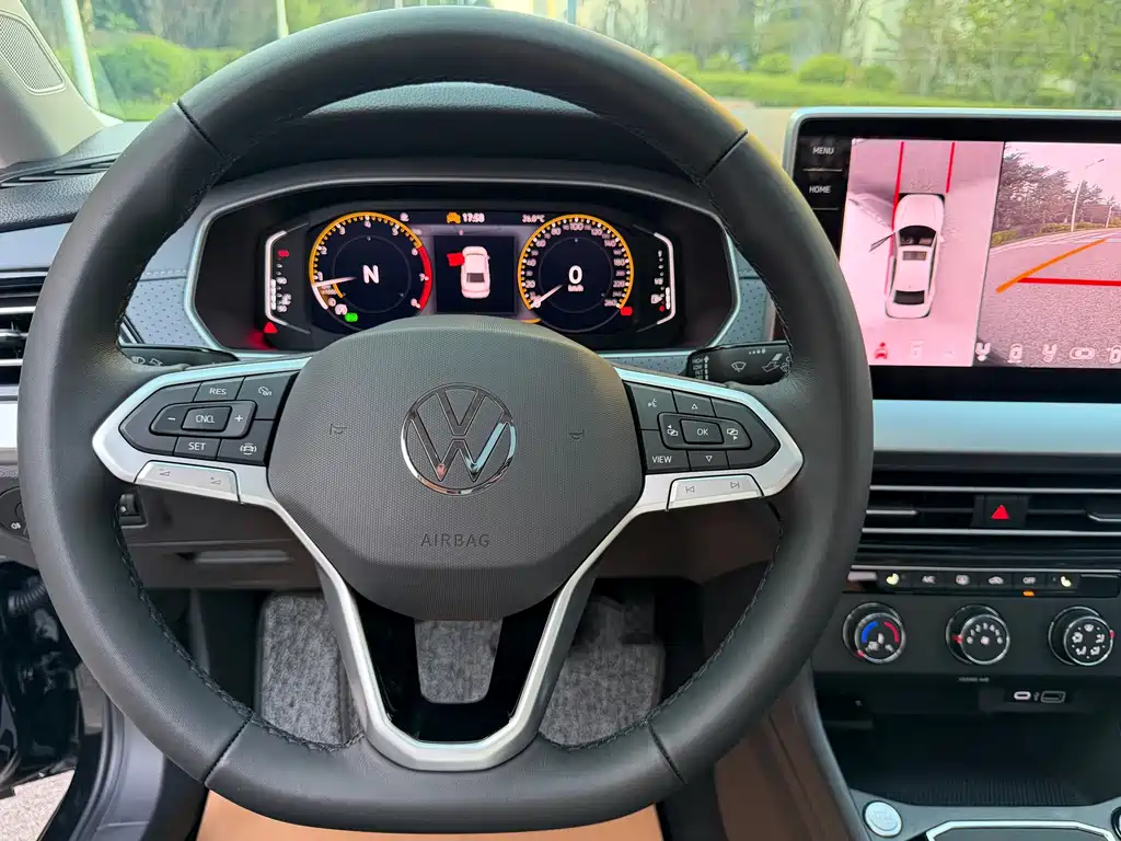 Volkswagen Lavida — миниатюра 10