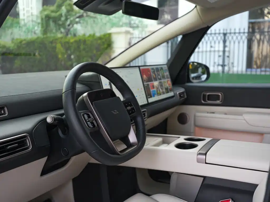 Li Auto Li MEGA — миниатюра 15