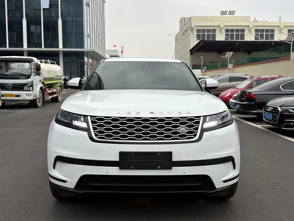 Купить Land Rover Velar