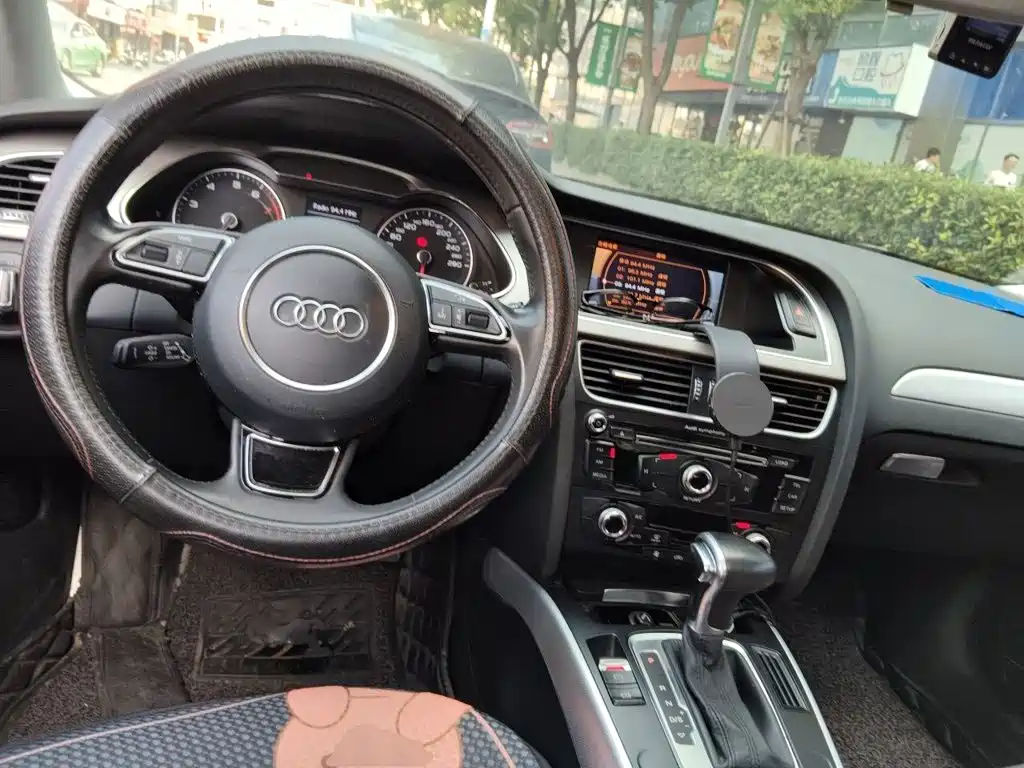 Audi A4L — миниатюра 13
