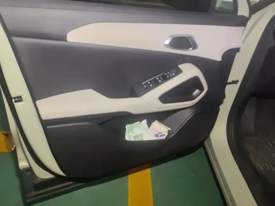 BYD Yuan UP — миниатюра 7