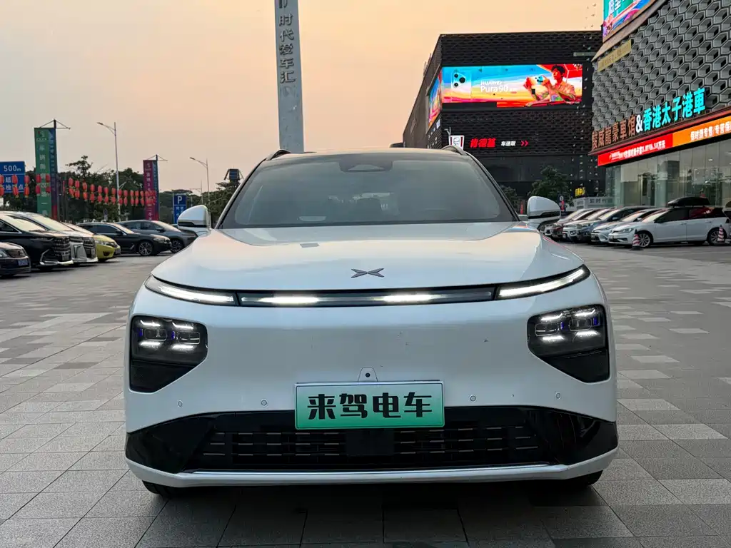 XPeng G9 — миниатюра 2