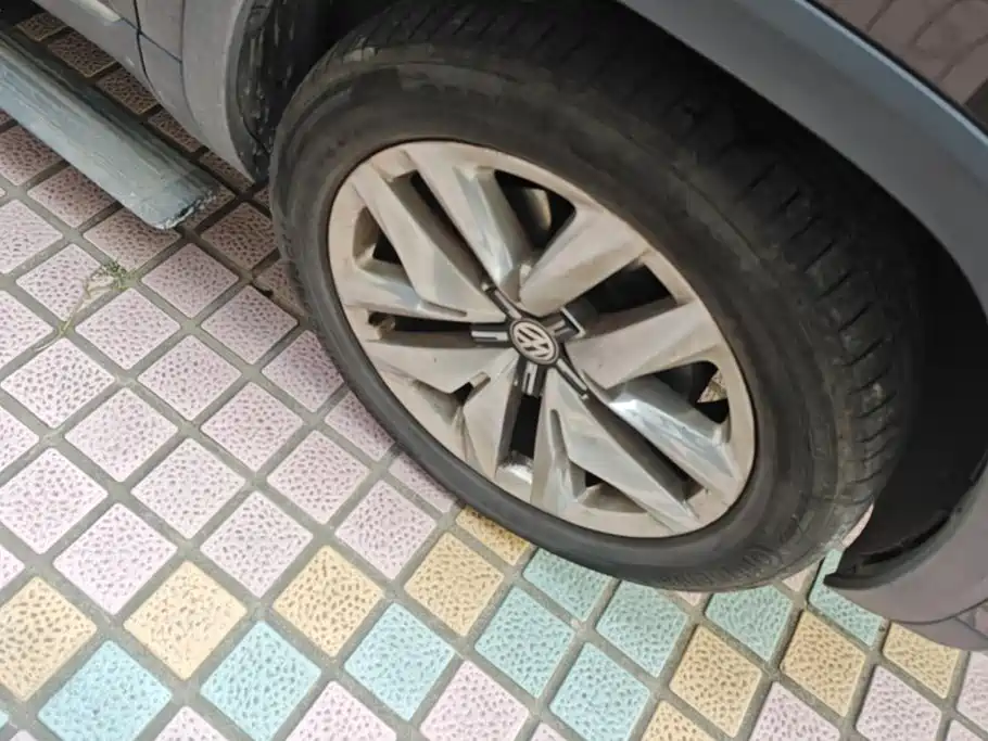 Volkswagen Teramont — миниатюра 6