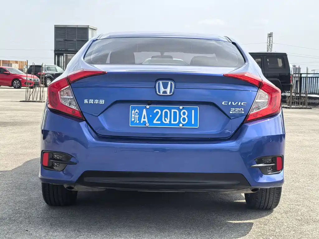 Honda Civic — миниатюра 5
