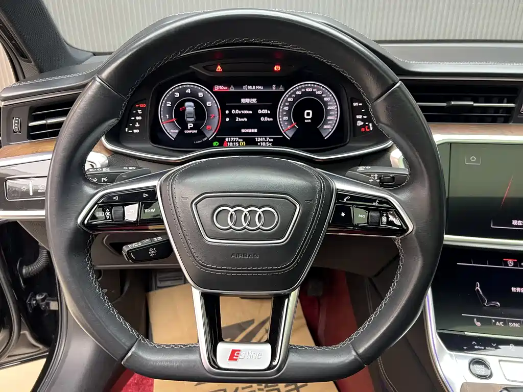 Audi A6L 2023 55 TFSI quattro Premium
