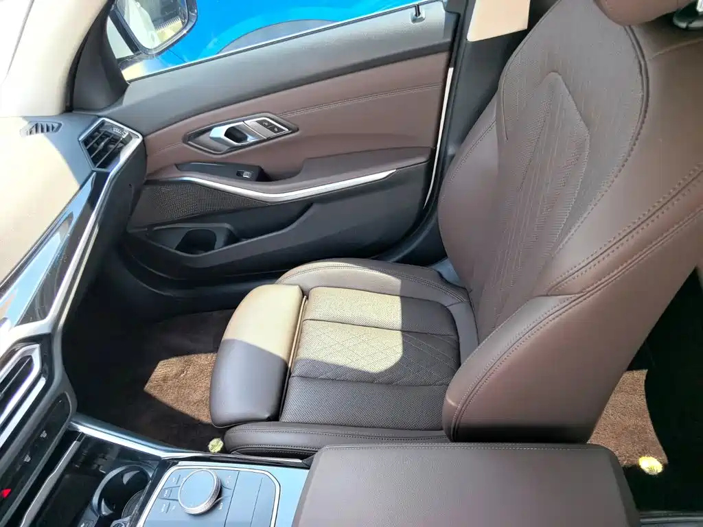BMW 3 Series — миниатюра 11