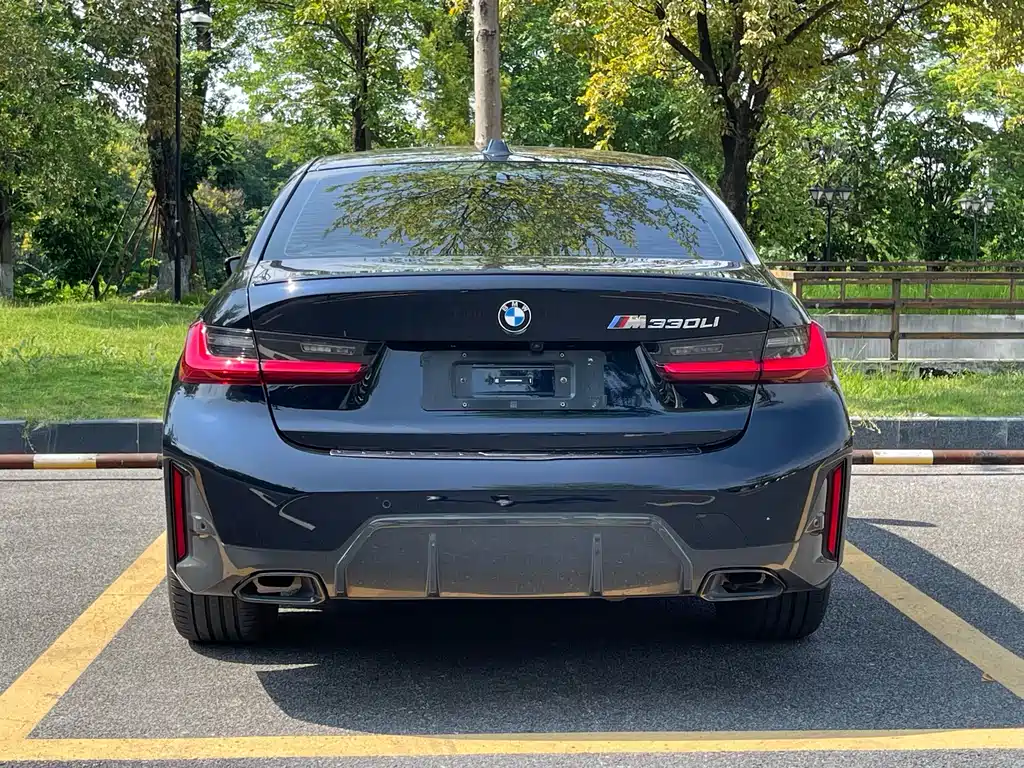 BMW 3 Series 3 2024 330Li M Sport