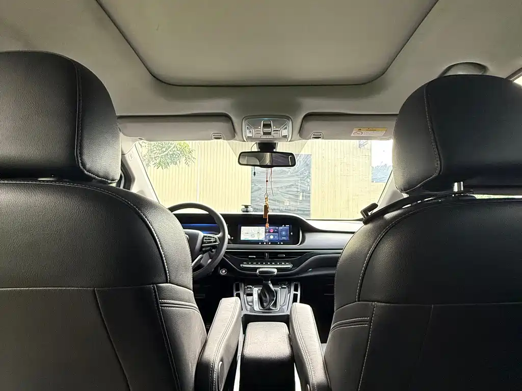 GAC Motor Trumpchi M6 — миниатюра 19