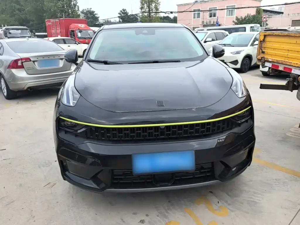 Lynk & Co 05 — миниатюра 3