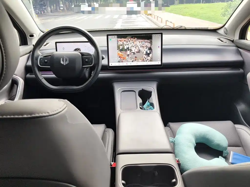 Leapmotor Leapmotor C10 — миниатюра 5