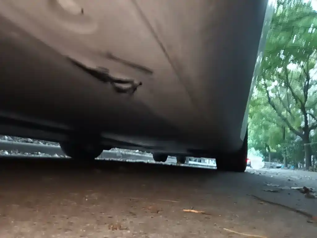 Tesla Model Y — миниатюра 21