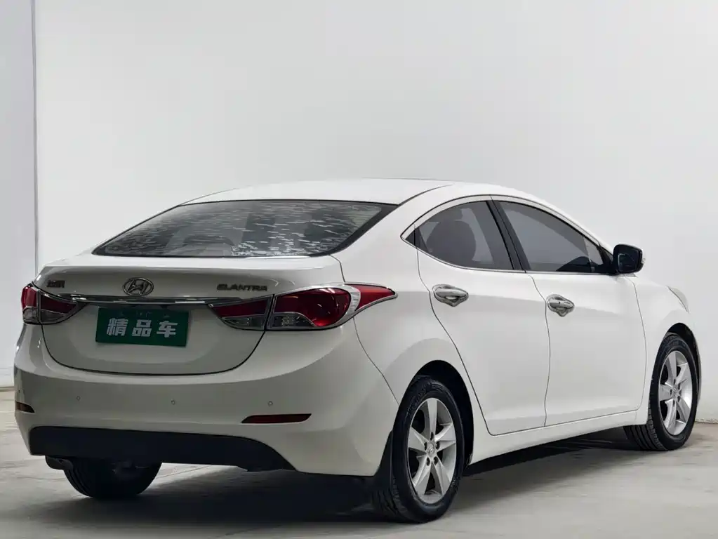 Hyundai Elantra Langdong — миниатюра 4