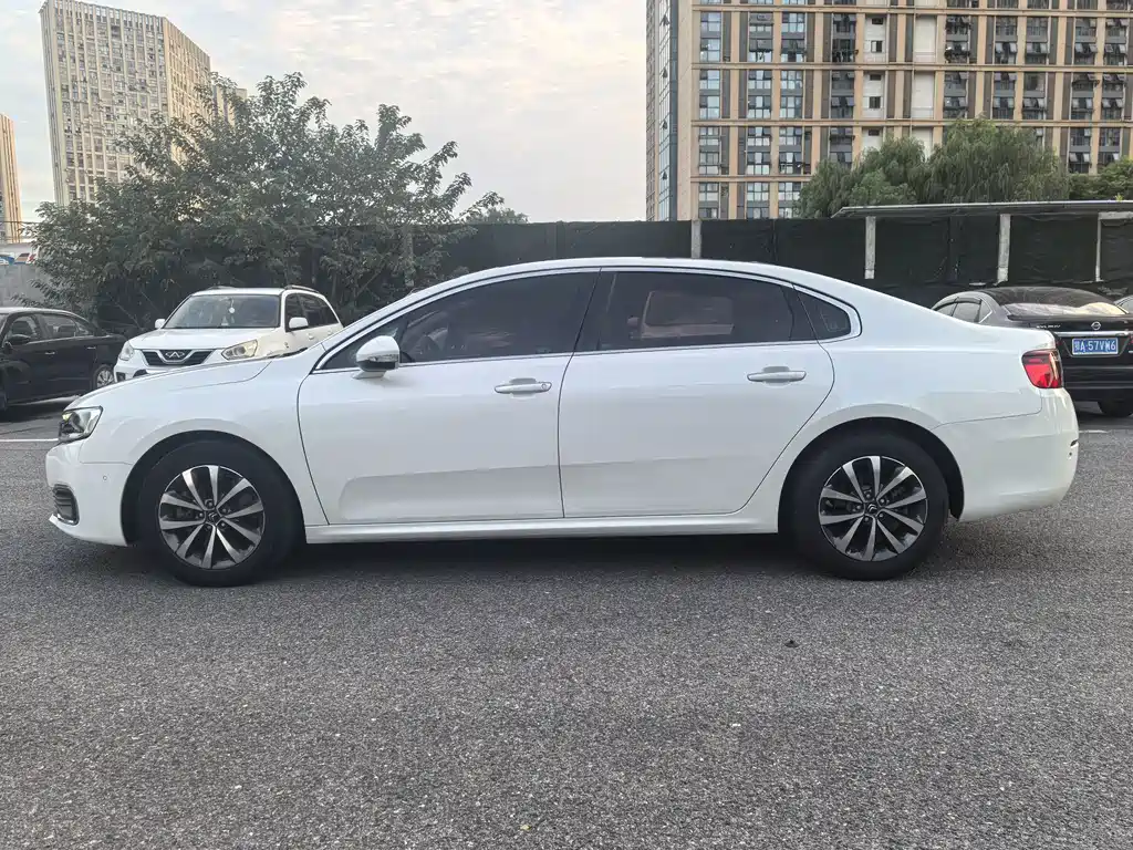 Citroen C6 — миниатюра 4