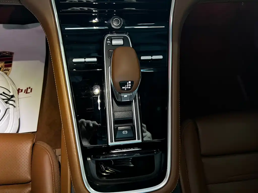 Porsche Panamera — миниатюра 12