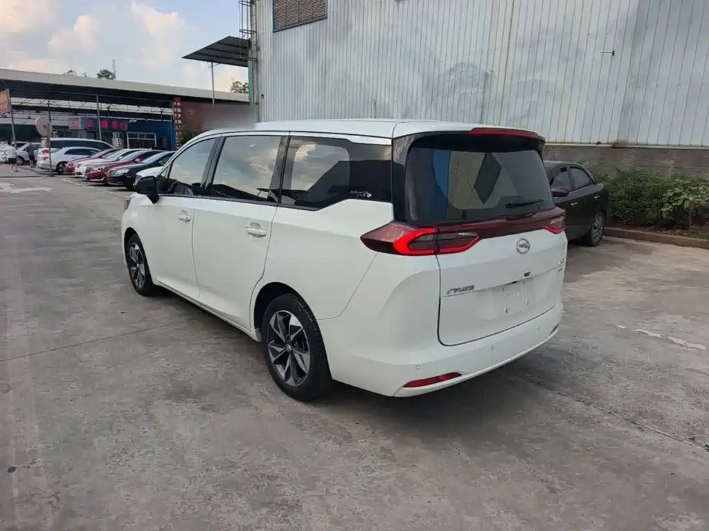 GAC Motor Trumpchi M6 — миниатюра 5