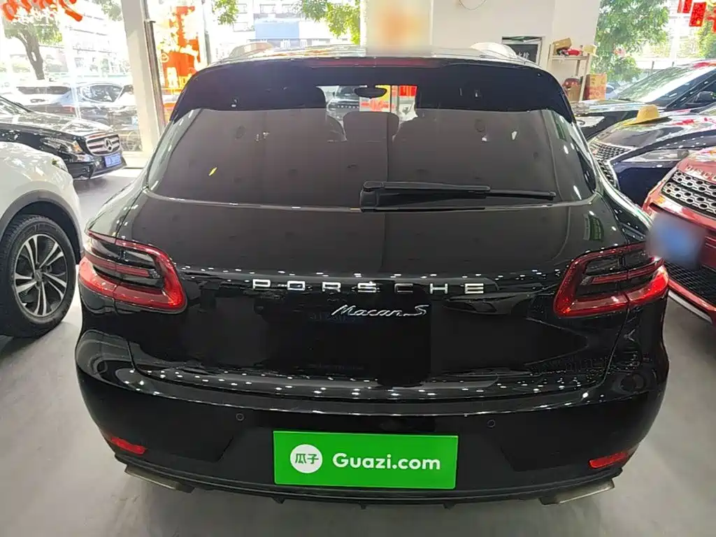 Porsche Macan — миниатюра 6