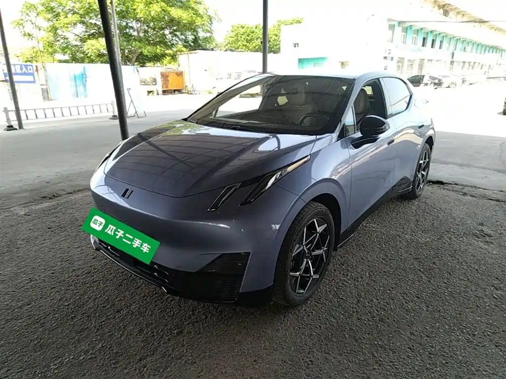 Lynk & Co Z20 2025