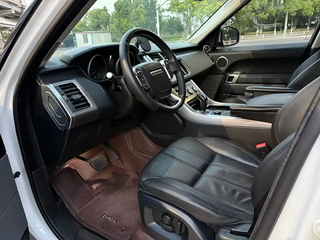 Land Rover Range Rover Sport 2016 3.0 SC V6 SE