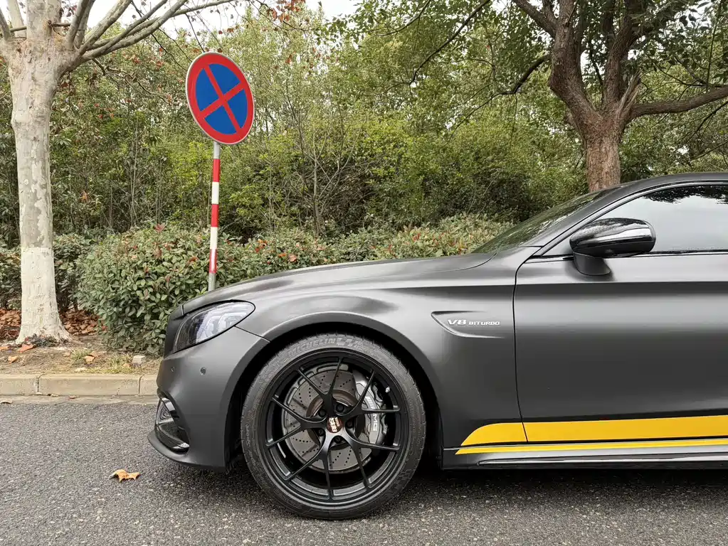 MERCEDES-BENZ C CLASS AMG