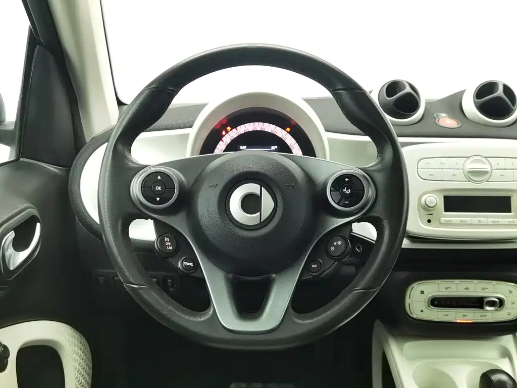 smart Smart Fortwo — миниатюра 11