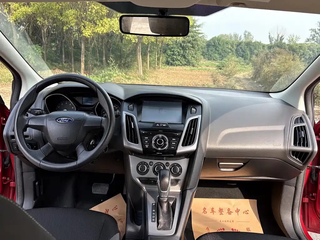 Ford Focus — миниатюра 9