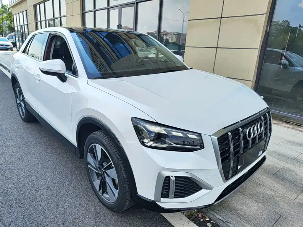 Audi Q2L — миниатюра 4