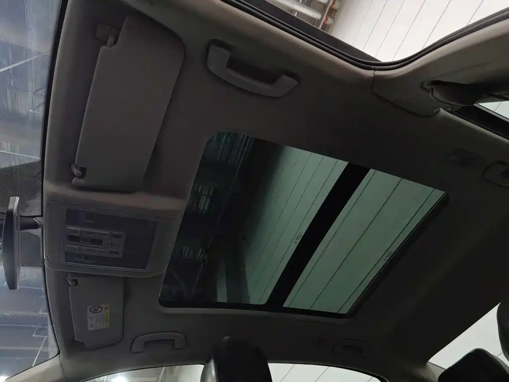 Volkswagen Passat — миниатюра 14