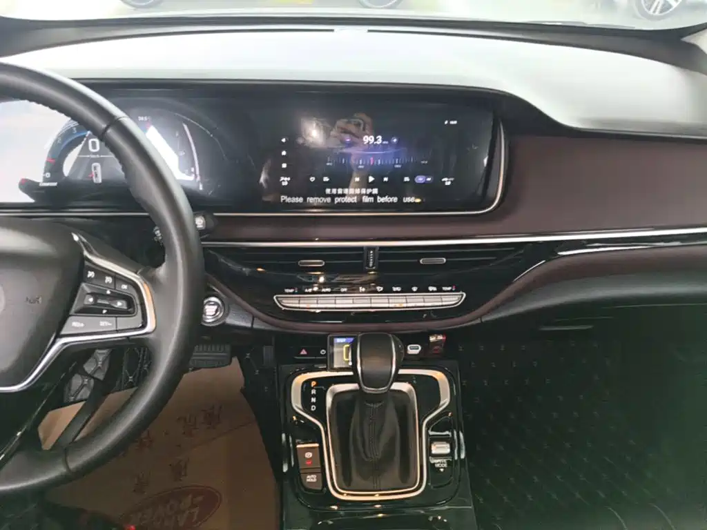 GAC Motor Trumpchi M6 — миниатюра 13