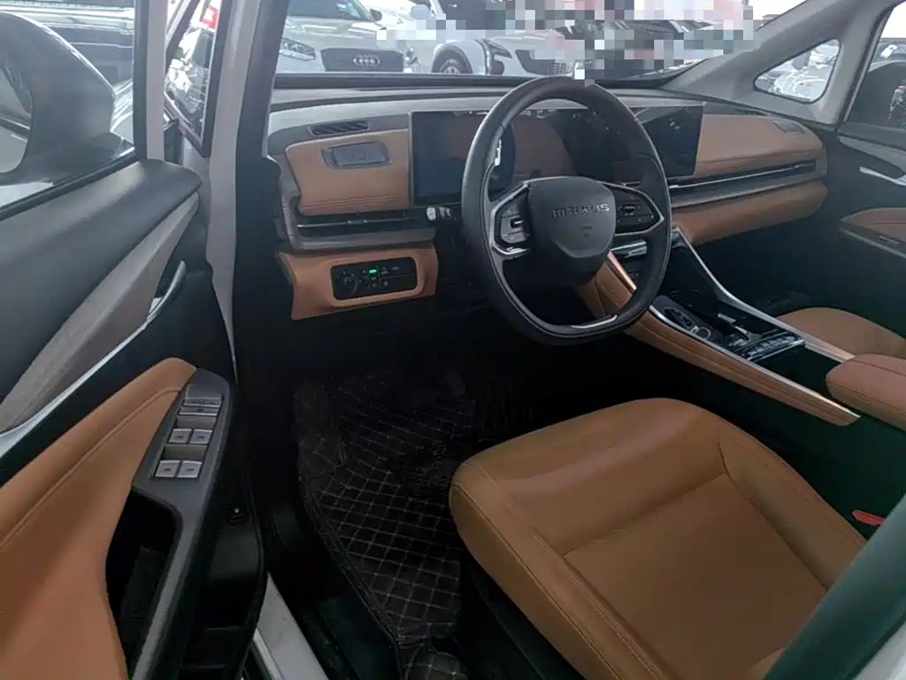 MAXUS G50 PHEV — миниатюра 16