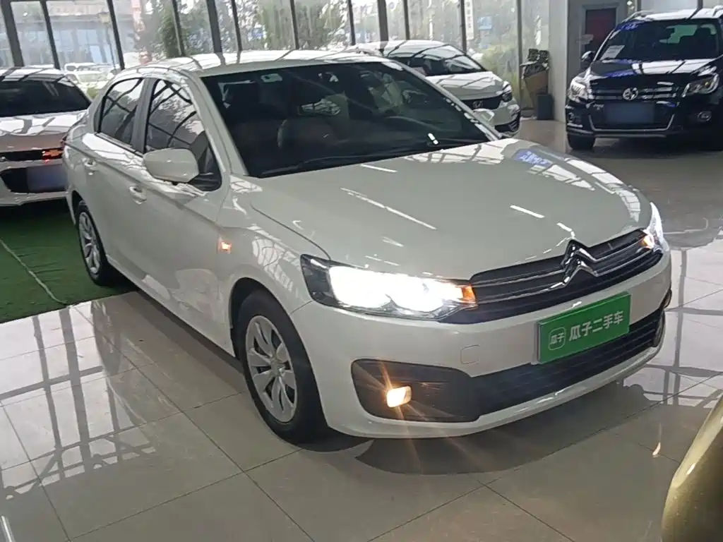 Citroen Elysee — миниатюра 4