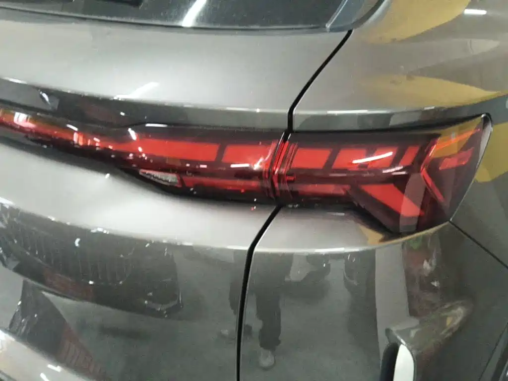 Geely Binyue — миниатюра 8