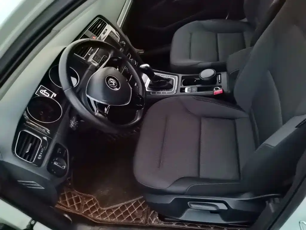 Volkswagen Golf — миниатюра 15