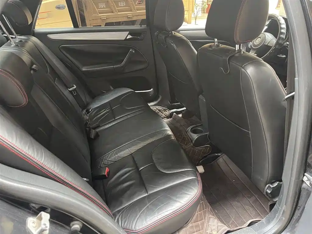 Volkswagen Bora 2011 1.4T AT Sportline