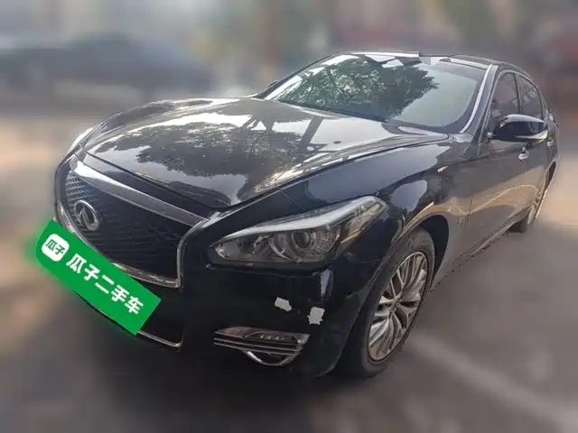 infiniti q70