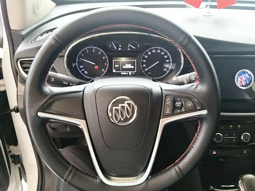 Buick Encore — миниатюра 11
