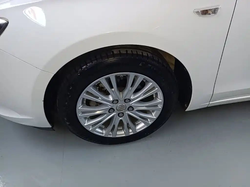 Buick Excelle — миниатюра 23