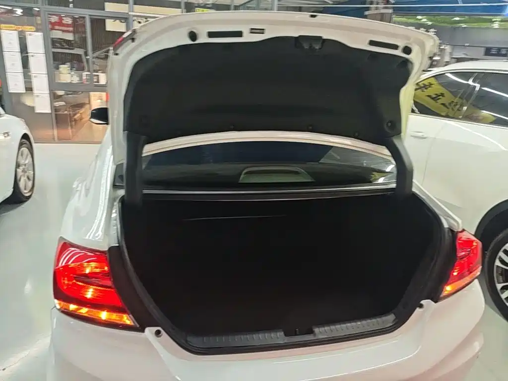 Honda Civic — миниатюра 19