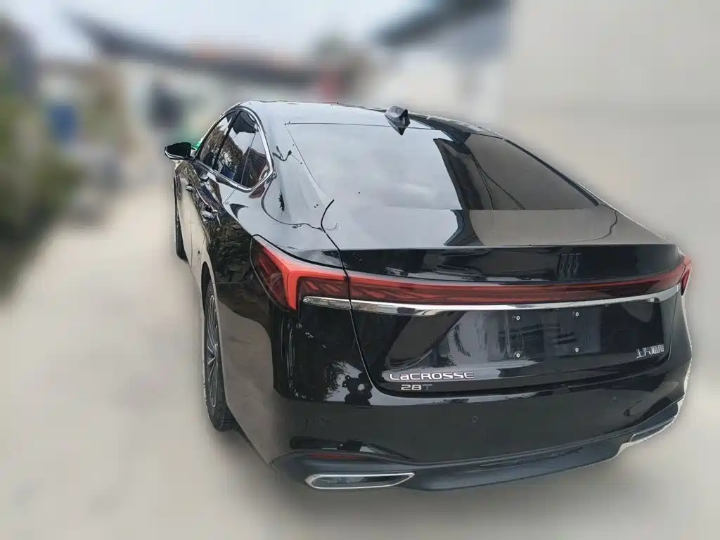 Buick LaCrosse — миниатюра 4