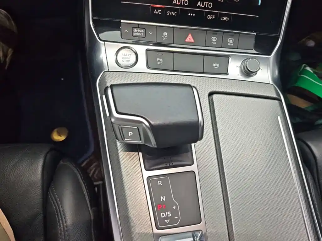Audi A6L — миниатюра 14