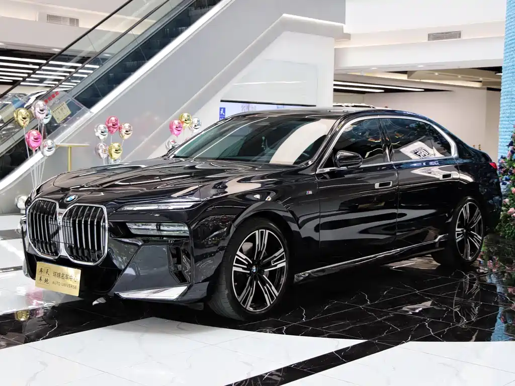 BMW 7 Series 7 2023 740Li Lead M Sport