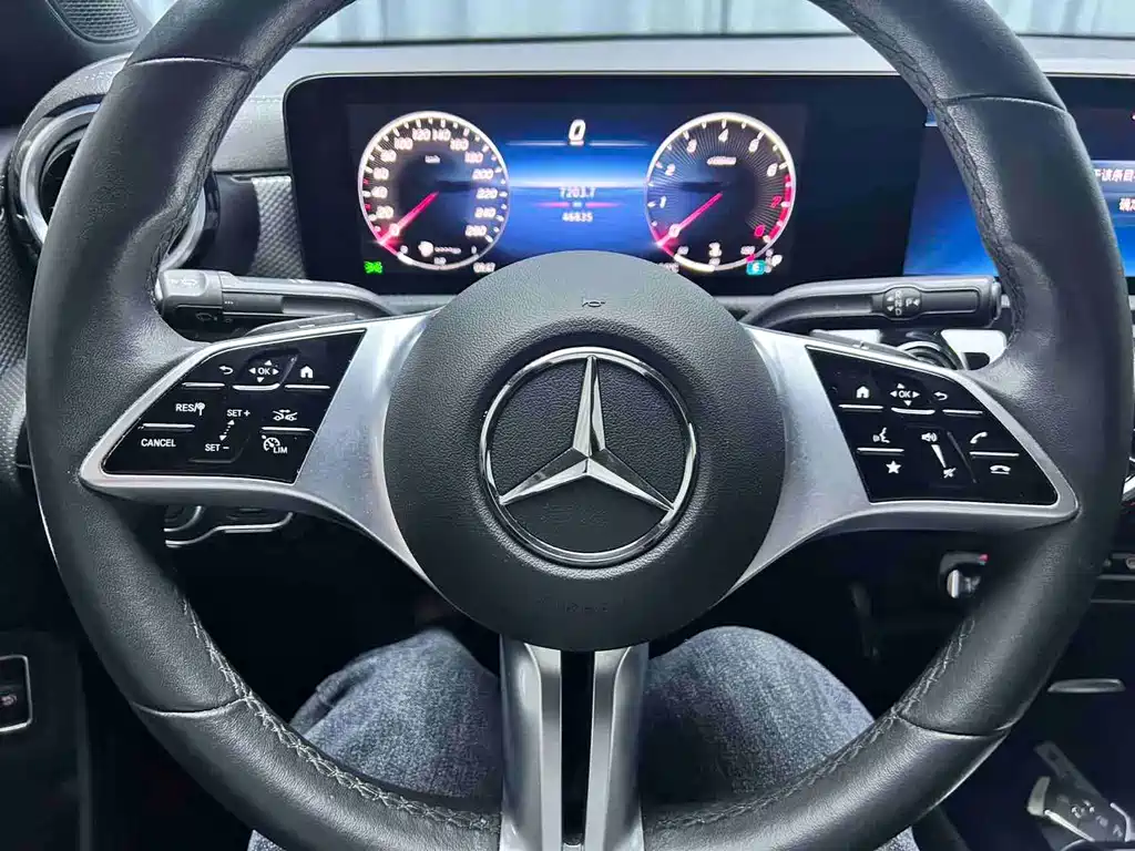 Mercedes-Benz A-Class A 2023 A 180 L