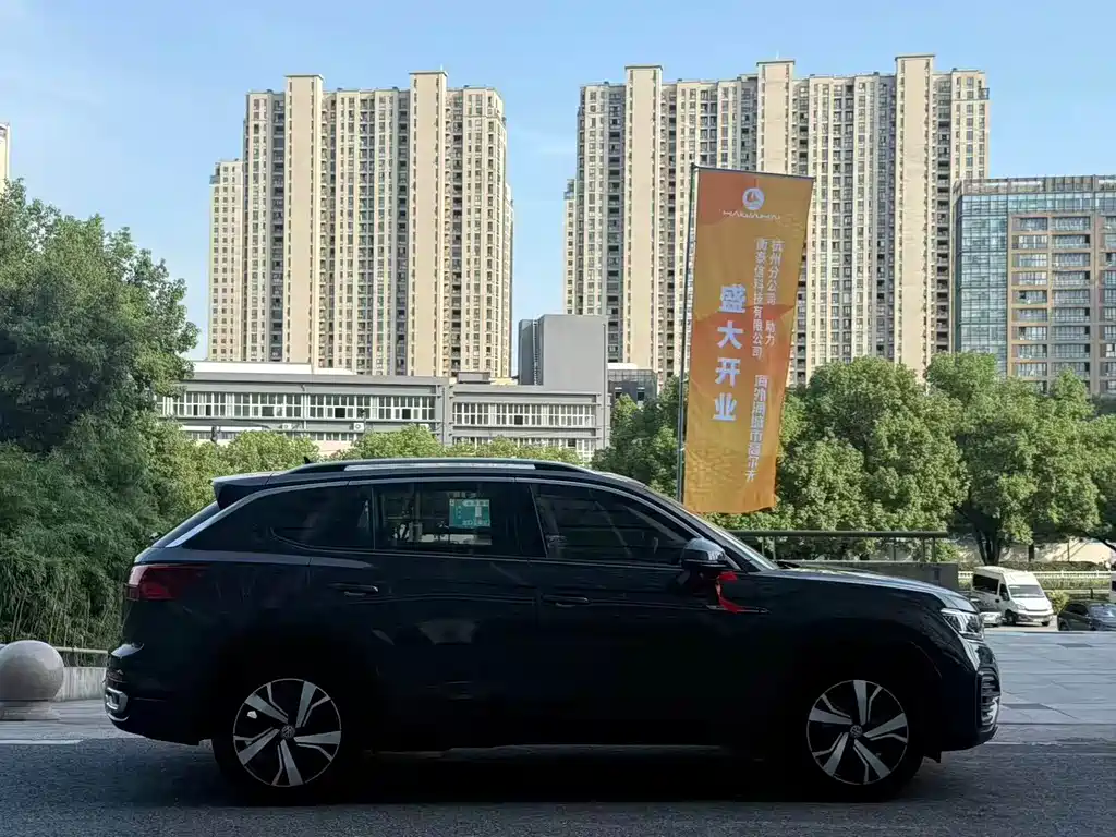 Volkswagen Tayron GTE — миниатюра 8