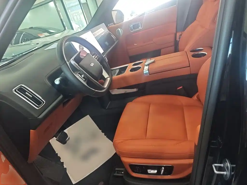 Li Auto Li L8 — миниатюра 15