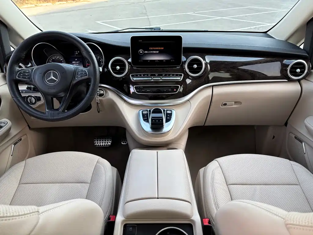 MERCEDES-BENZ V CLASS