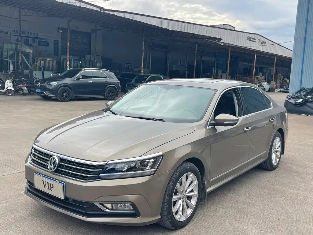 Volkswagen Passat