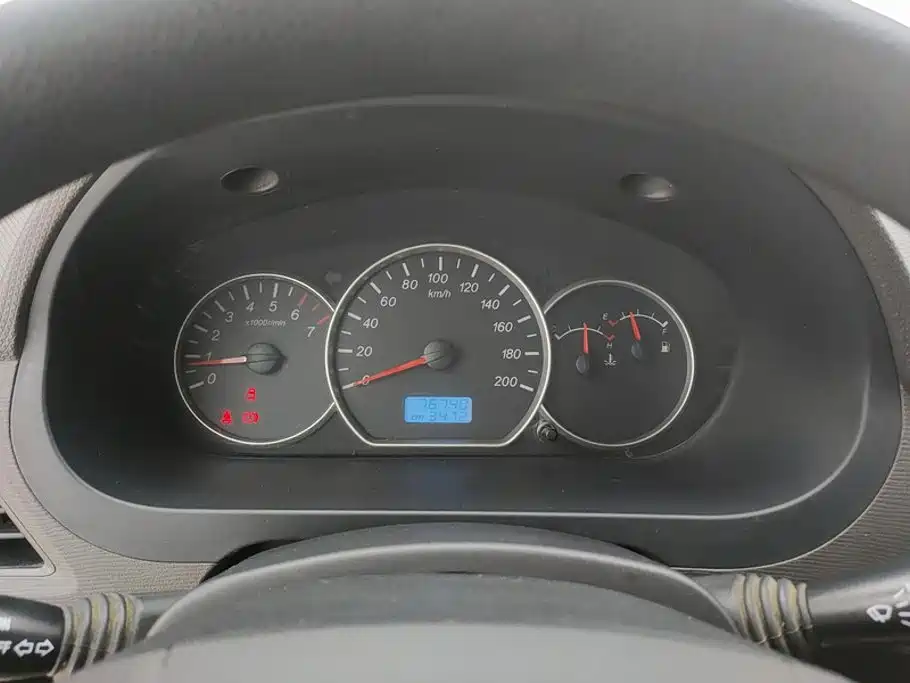 Wuling Hongguang — миниатюра 14