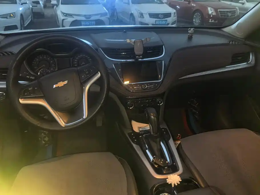 Chevrolet Malibu — миниатюра 12