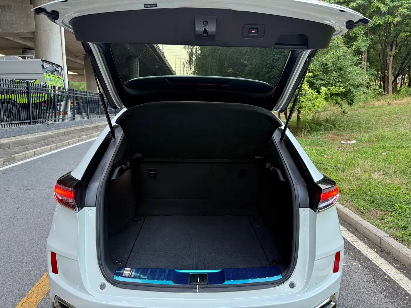 Honda UR-V id 4583605 из Китая 14