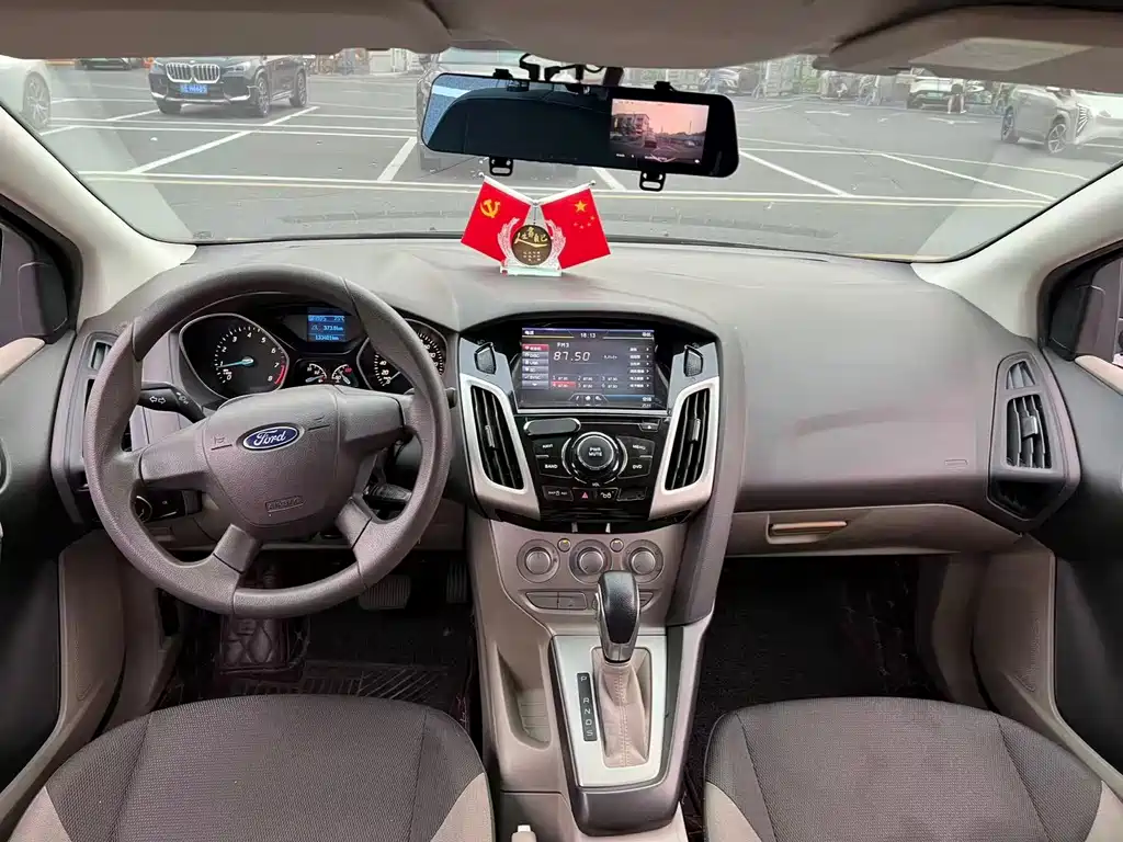 Ford Focus — миниатюра 4