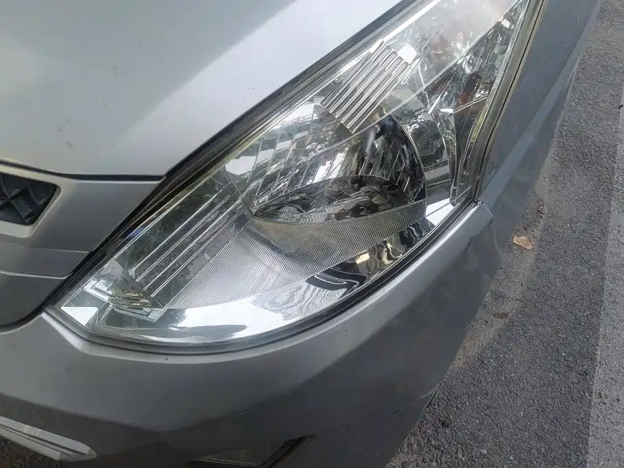 Wuling Rongguang V — миниатюра 5